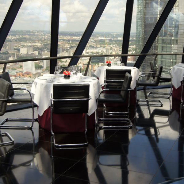 Contemporary Restaurant Table Skirting Contemporary Restaurant Table Skirting