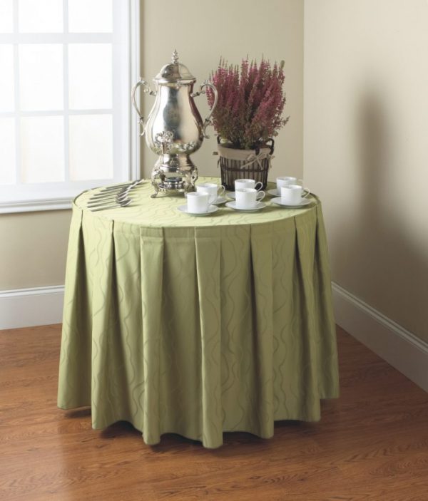 Box Pleat Skirting