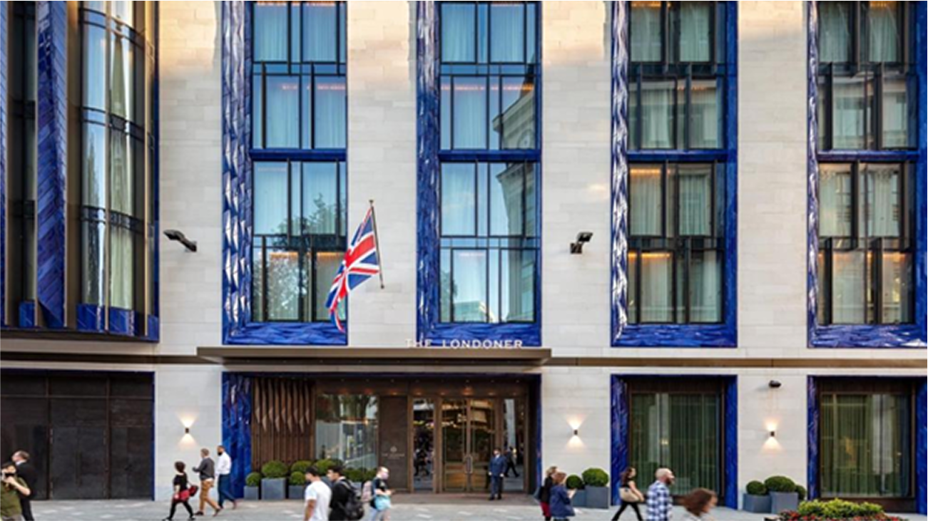 The Londoner Hotel - 1300px - 730px